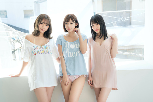 池田メルダ推定Gカップ水着グラビア