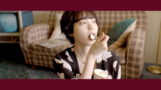 平手友梨奈ハーゲンダッツTVCM「ごきげんにする方法」 (9)