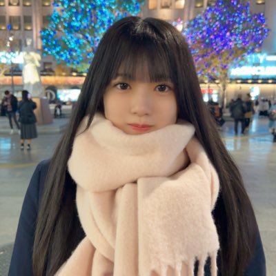 小花真彩
