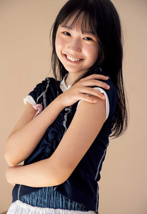 日向坂46藤嶌果歩グラビア