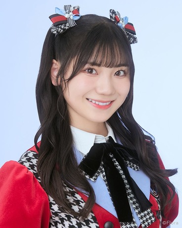 NGT48藤崎未夢の初水着グラビア