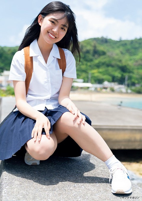 豊田ルナ週刊ヤングマガジン水着グラビア