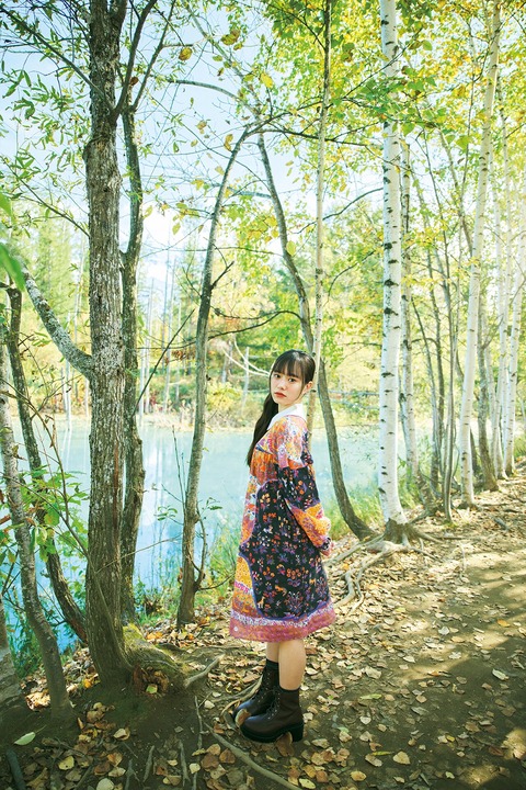 仲村悠菜1st写真集「17。」