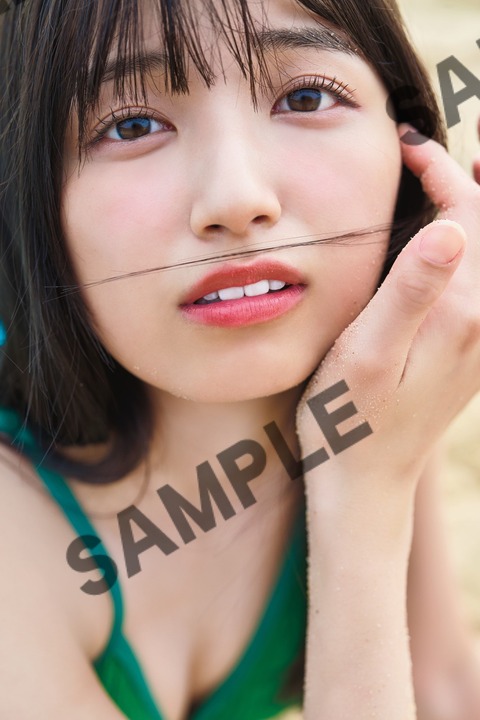 乃木坂46五百城茉央1st写真集「未来の作り方」3