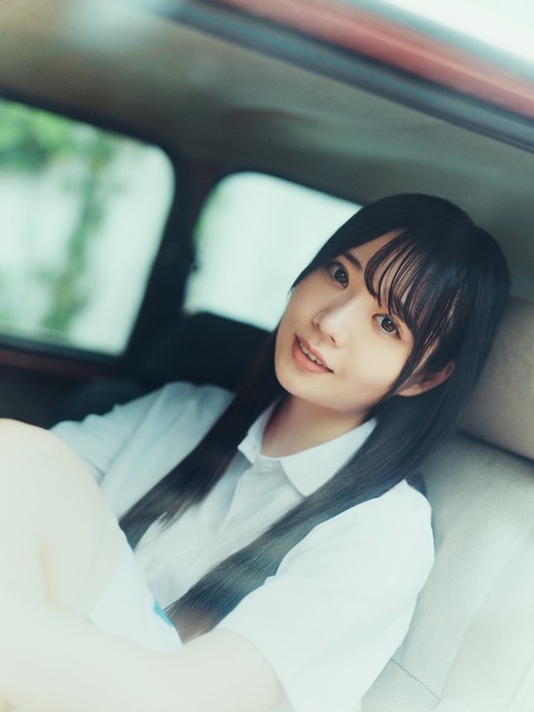 「B.L.T. SUMMER CANDY 2026」制服グラビア