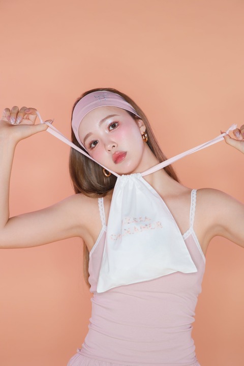 藤田ニコル水着モデルビジュアル