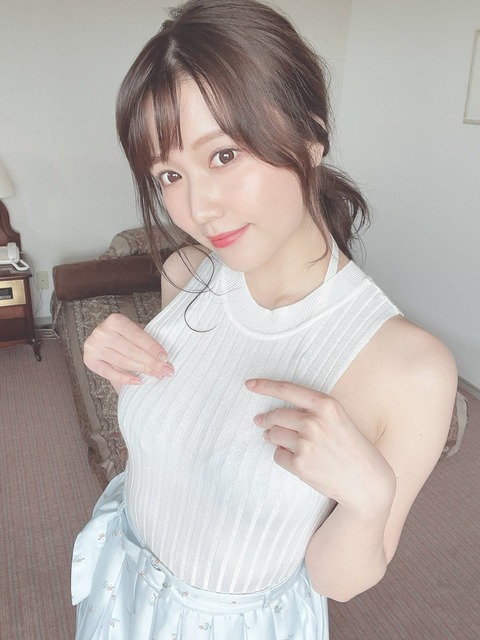 小日向ゆか水着グラビア