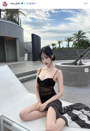 中村里砂プライベート水着ショット