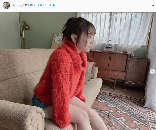SKE48仲村和泉の水着グラビア