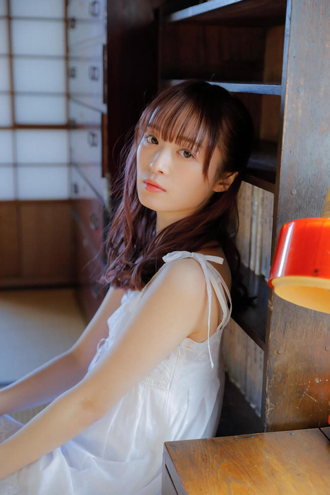 優希クロエ1st写真集