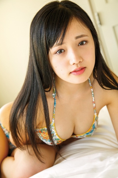 安藤咲桜2nd水着グラビアDVD「サクライロ!」