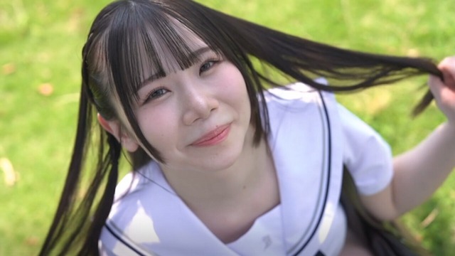 Kカップ恋川こももファーストイメージDVD「ミルキー・グラマー」 (1)