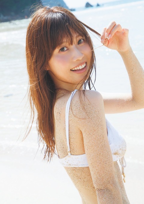 西澤由夏1st水着写真集