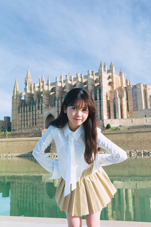 乃木坂46筒井あやめ1st写真集『感情の隙間』4
