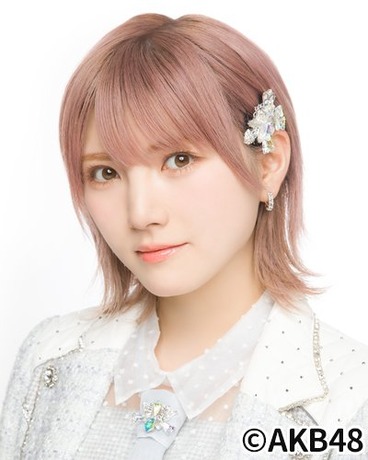 岡田奈々