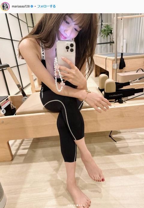 谷まりあ谷間ジムウェアインスタ自撮り