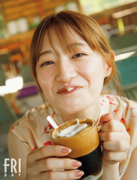 中田花奈3rd写真集の先行カット