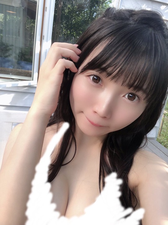 雪村花鈴ヤングガンガン水着グラビア
