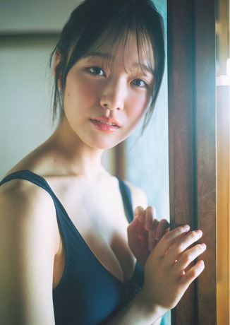 NGT48杉本萌週プレ初水着グラビア