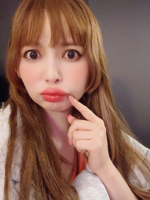 中川翔子くちびる5倍写真