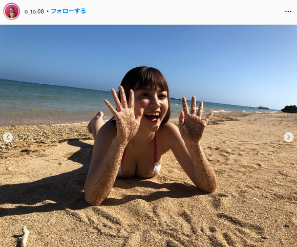 櫻井音乃ヤングマガジン水着グラビア