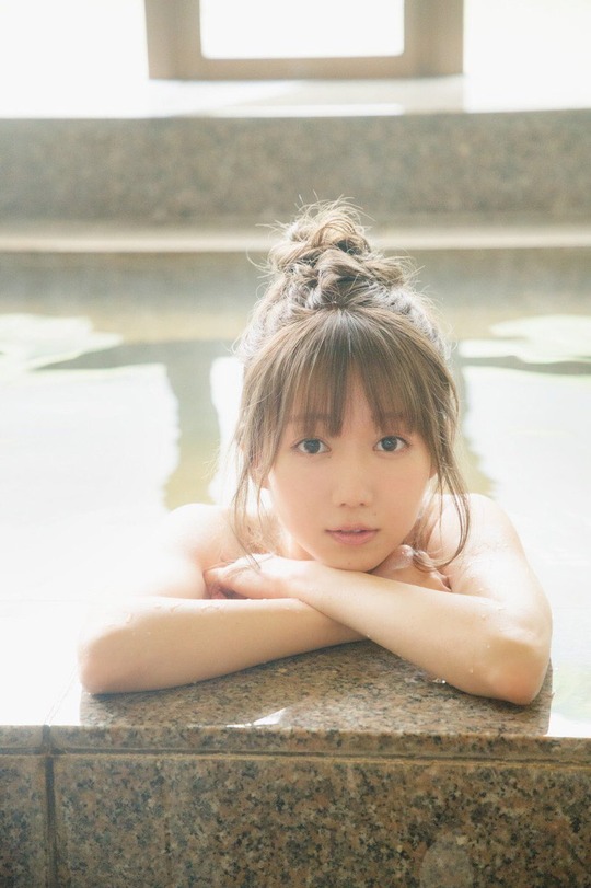 大谷映美里1st写真集『好きな人』