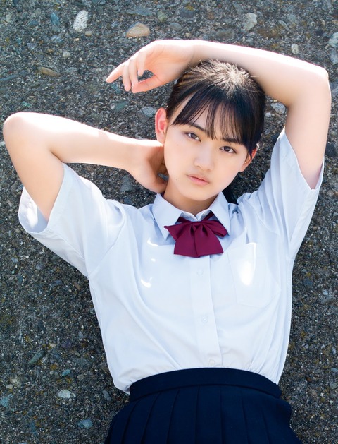 櫻坂46山﨑天グラビア