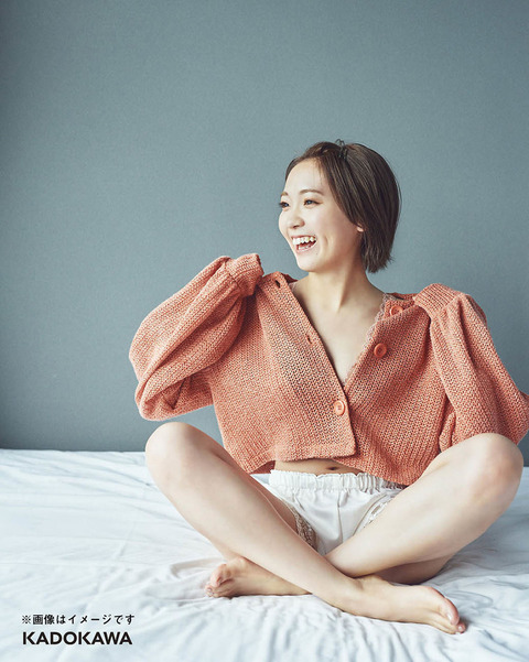 人気声優の斉藤朱夏2nd写真集