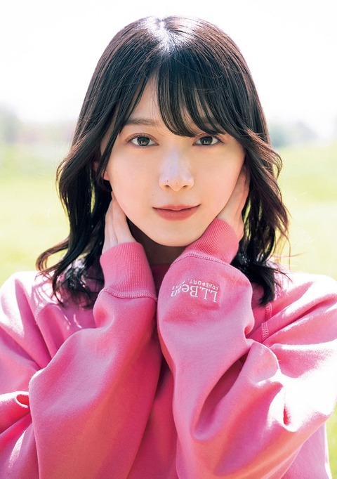 櫻坂46森田ひかる 週刊少年マガジン グラビア