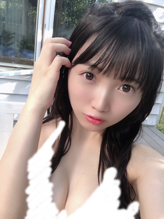雪村花鈴ヤングガンガン水着グラビア