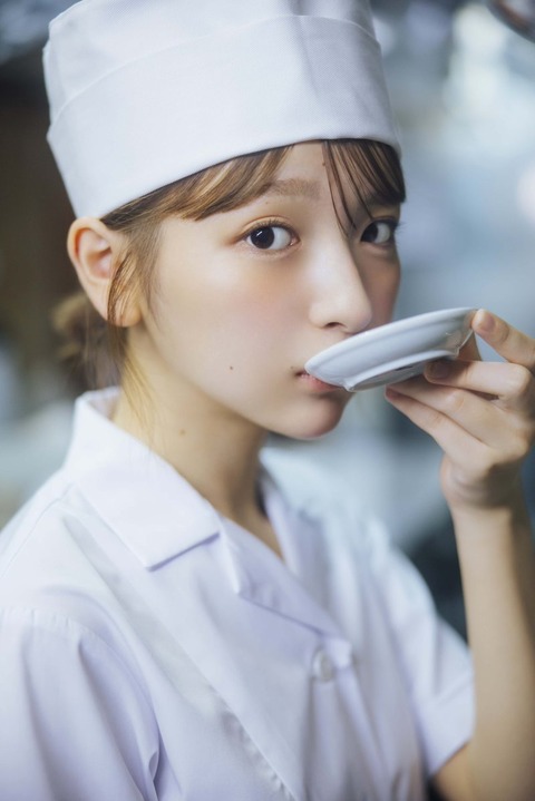 一ノ瀬瑠菜スペリオール水着グラビア