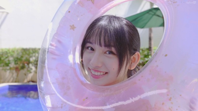 早川真由イメージDVD「Sweet ＆ Clear」 (13)