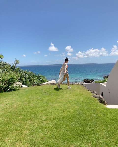 つばファク小野瑞歩1st水着写真集
