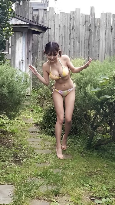 パピコGカップハレム水着グラビア