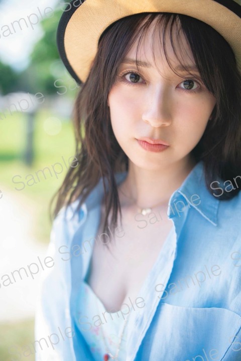 日向坂46金村美玖2nd写真集『機微』水着姿ポスター