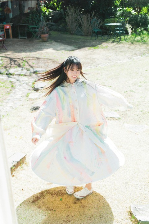 櫻坂46大園玲「週刊少年マガジン」グラビア