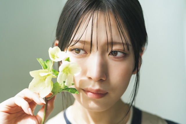 櫻坂46大園玲「週刊少年マガジン」グラビア