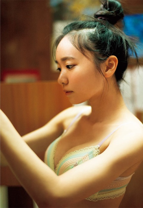 椿野ゆうこ 1st写真集 椿の色 先行カット