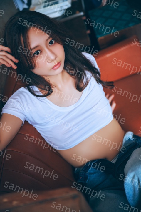 古畑奈和2nd写真集「知らない私」3