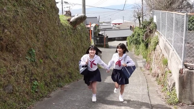 池田レイラ&夏芽すずヤンマガ水着グラビアメイキング (3)