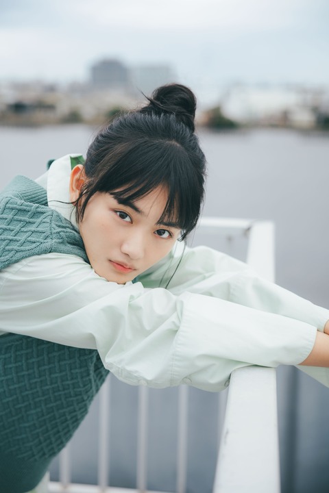 櫻坂46山﨑天グラビア