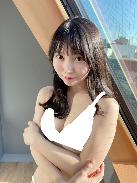 ナナランド雪村花鈴FLASH水着グラビア