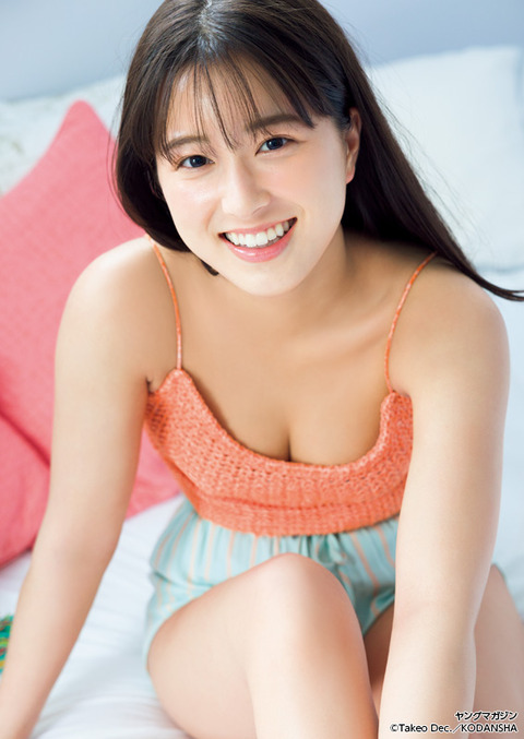市原菜夏ヤンマガ初グラビア