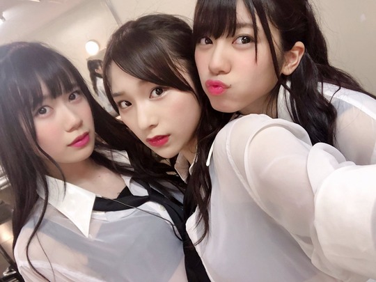 AKB48左伴彩佳の美乳スタイル
