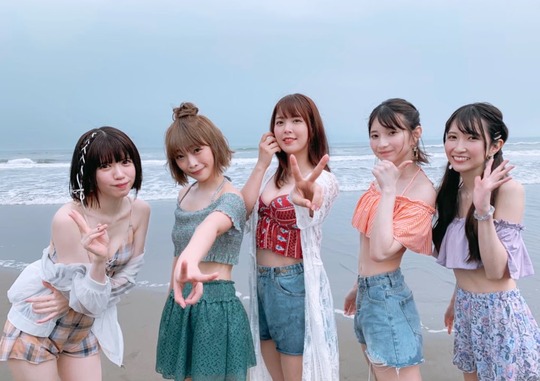 声優サンドリオン1st写真集「SoundOrion」水着姿