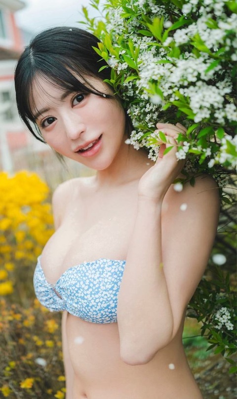 瀬戸みるか週刊プレイボーイ水着グラビア