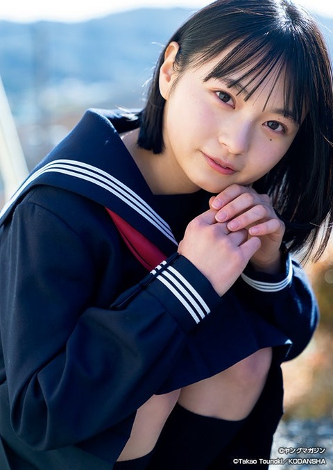 桐原美月カップサイズ水着グラビア