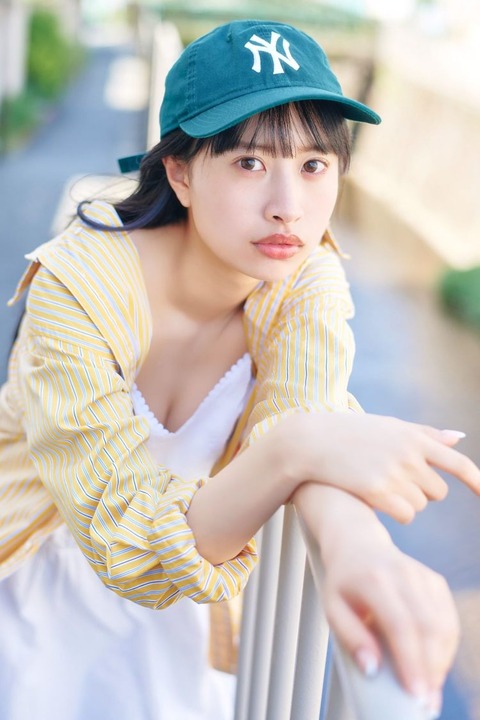 藤川らるむヤンマガ水着グラビア4