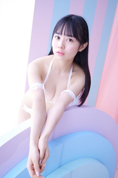 #ババババンビ近藤沙瑛子水着グラビア