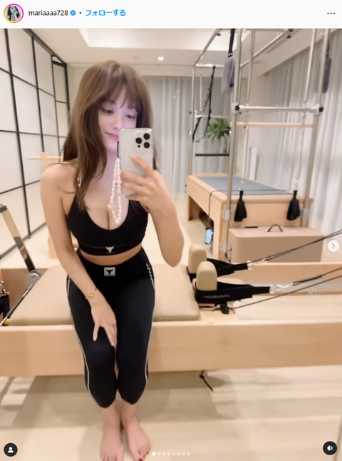 谷まりあ谷間ジムウェアインスタ自撮り